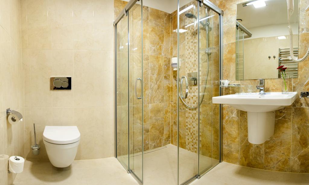 Hotel Pod Zamkem Velké Meziříčí Szoba fotó